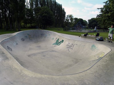 Source: Guy Harwood / Sk8loc8