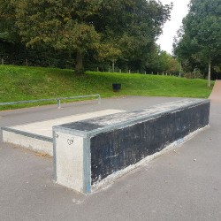 Coney Hall Recreation Ground Skatepark - 08/09/2018 - Alex Jordan / The Skateparks Project