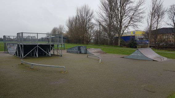 Hornchurch Sports Centre Skatepark