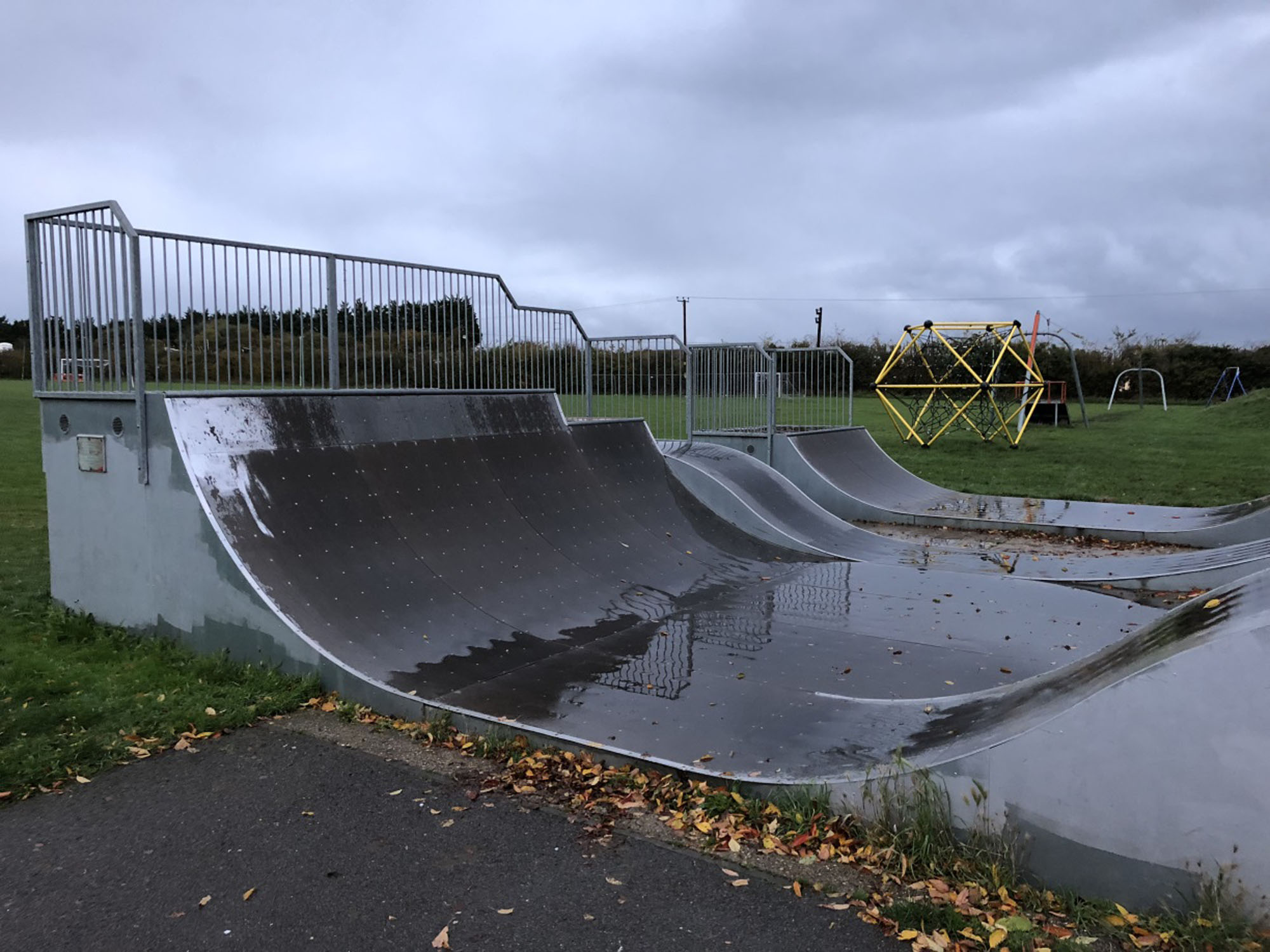 Haughley Skatepark - 28/10/2020 - Chris Davies / The Skateparks Project