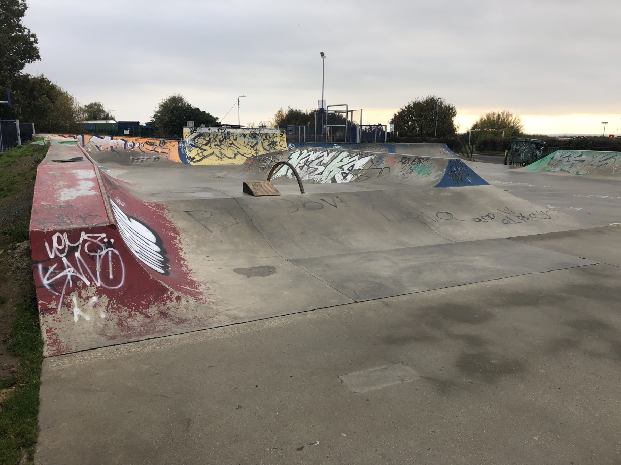 Leigh-on-Sea Skatepark - 12/11/2021 - Chris Davies / The Skateparks Project