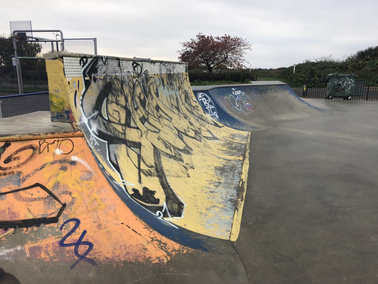Leigh-on-Sea Skatepark - 12/11/2021 - Chris Davies / The Skateparks Project