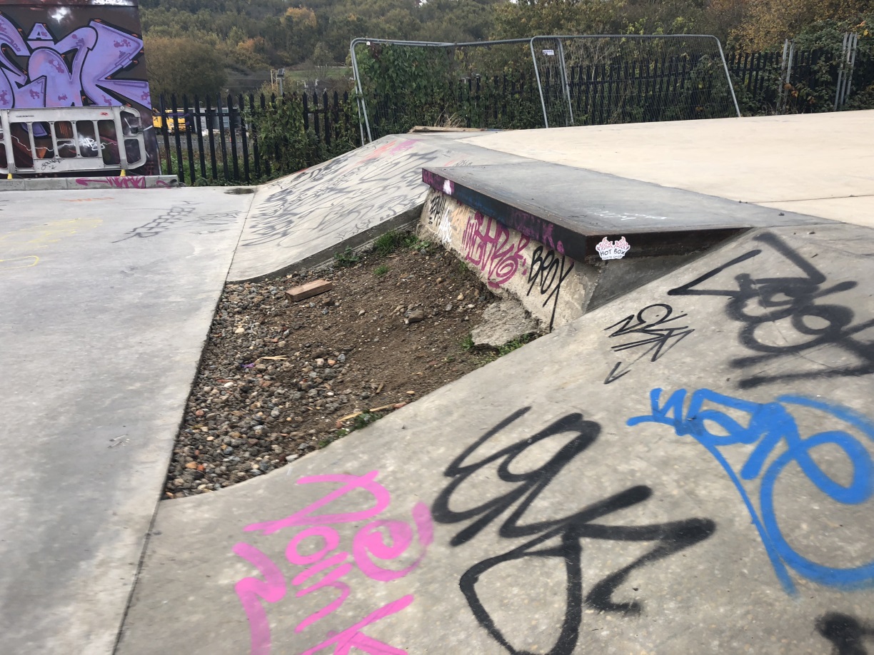 Leigh-on-Sea Skatepark - 12/11/2021 - Chris Davies / The Skateparks Project