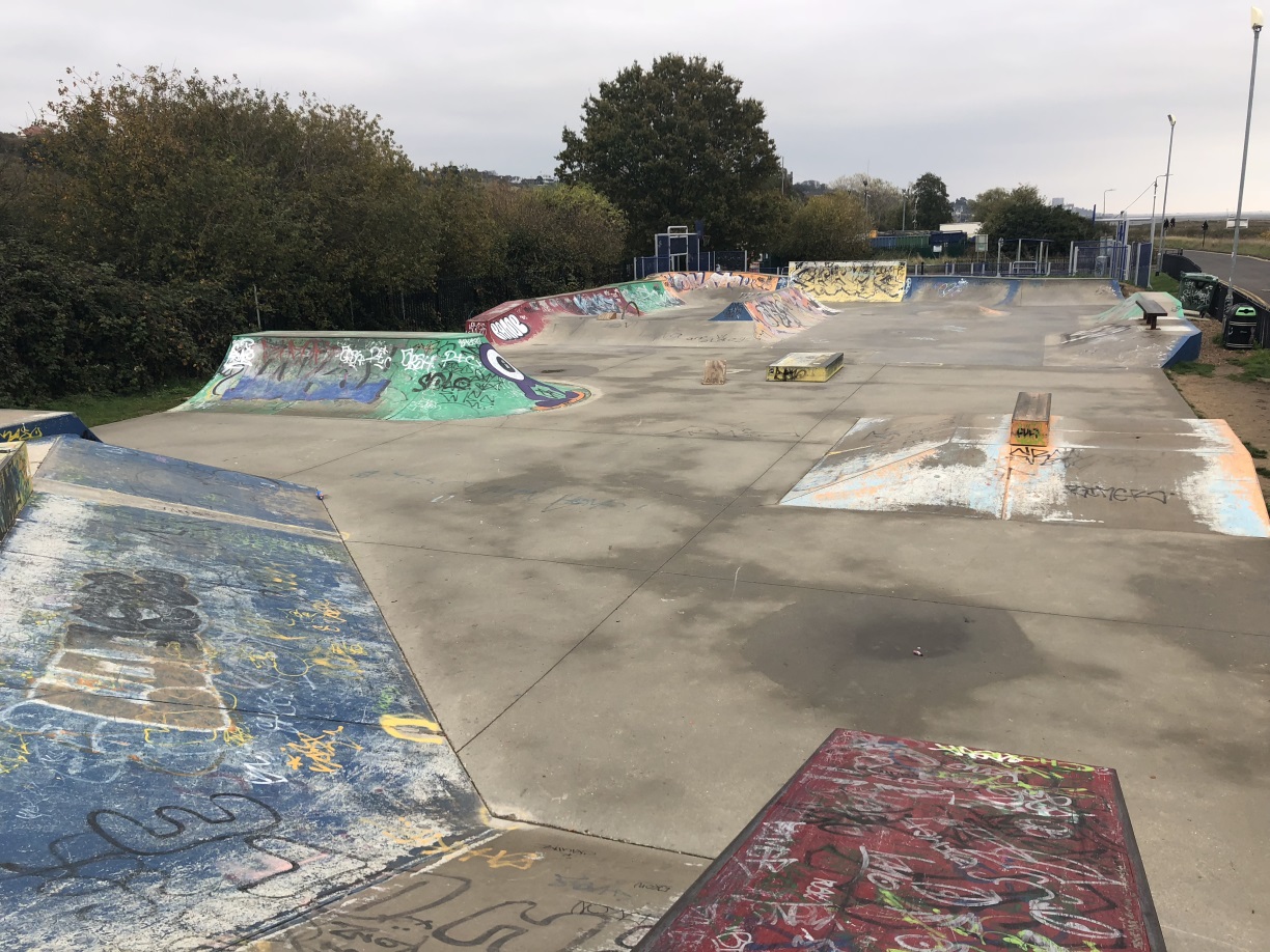 Leigh-on-Sea Skatepark - 12/11/2021 - Chris Davies / The Skateparks Project