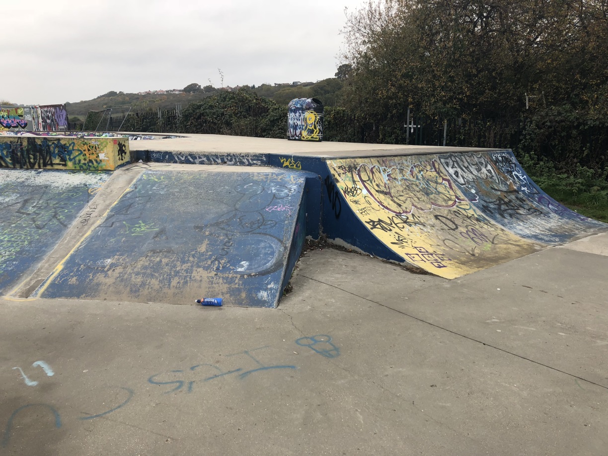 Leigh-on-Sea Skatepark - 12/11/2021 - Chris Davies / The Skateparks Project