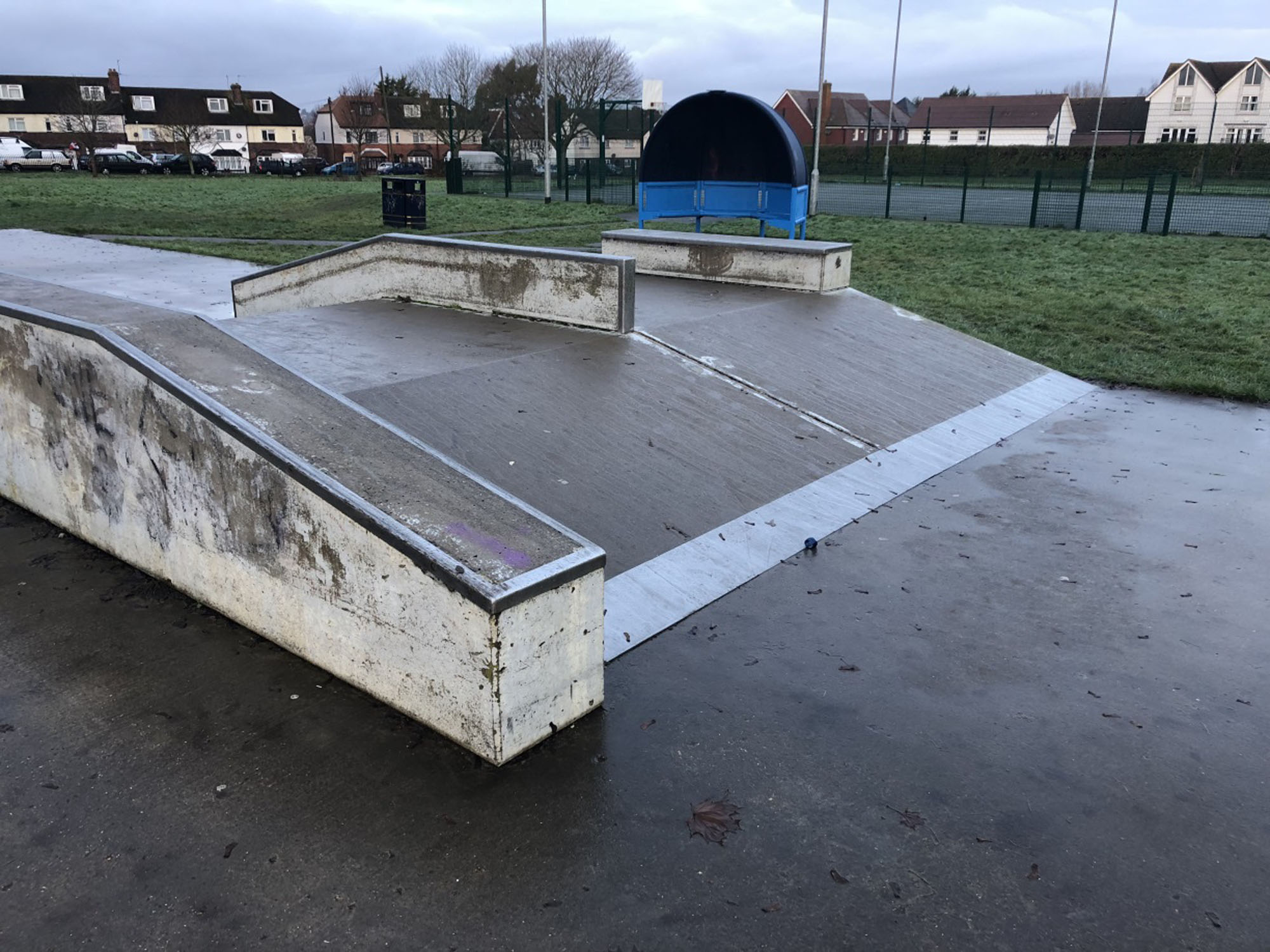 Maidstone South Park Skatepark - 21-12-2022 - Chris Davies / The Skateparks Project