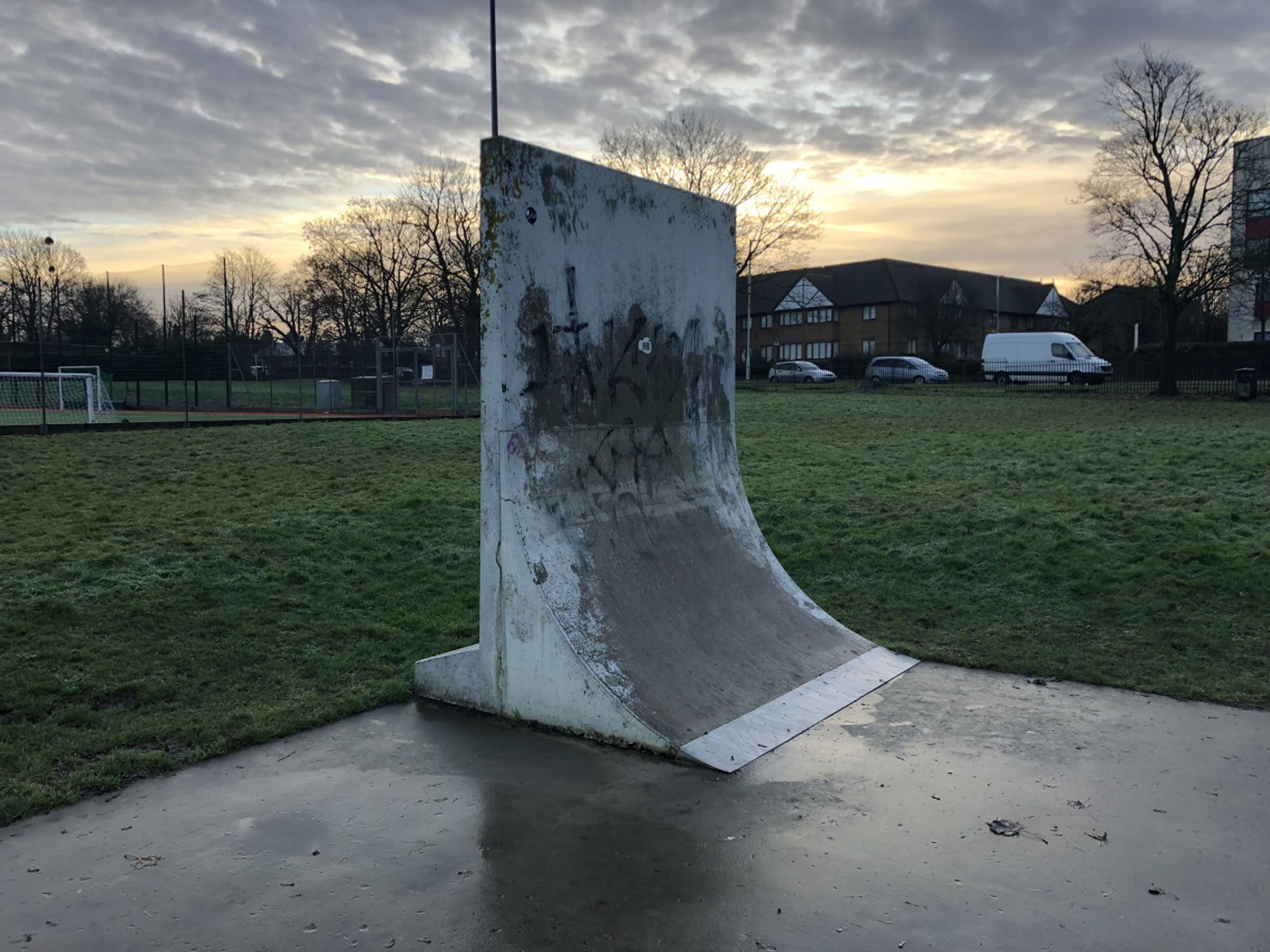 Maidstone South Park Skatepark - 21-12-2022 - Chris Davies / The Skateparks Project